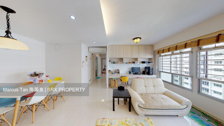 Tampines Central 7 thumbnail photo